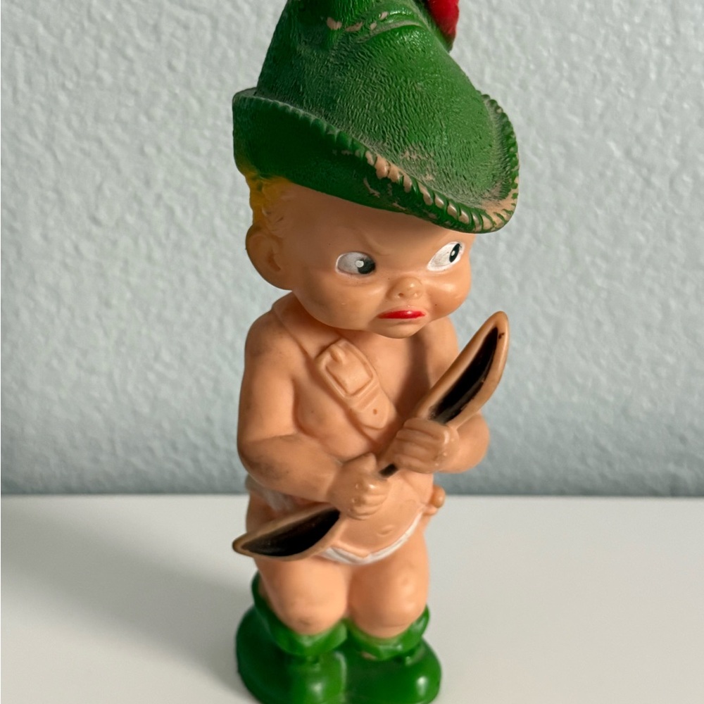 Robin Hood / Peter Pan vintage squeaker toy